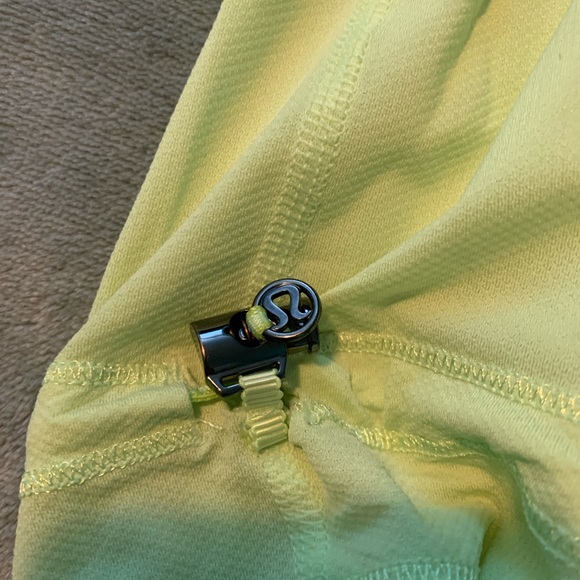 LULULEMON TOP - Picture 3 of 4
